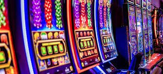 Live casino dengan dealer langsung dan meja populer